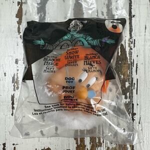 McDonald's Disney Snow White Doc Key Chain 2001 Happy Meal Toy NIP NOS Vintage